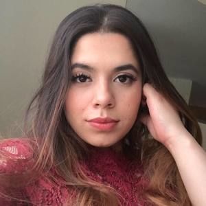 Meet your Posher, Samiha